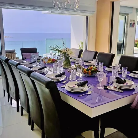 Water's Edge Villa *